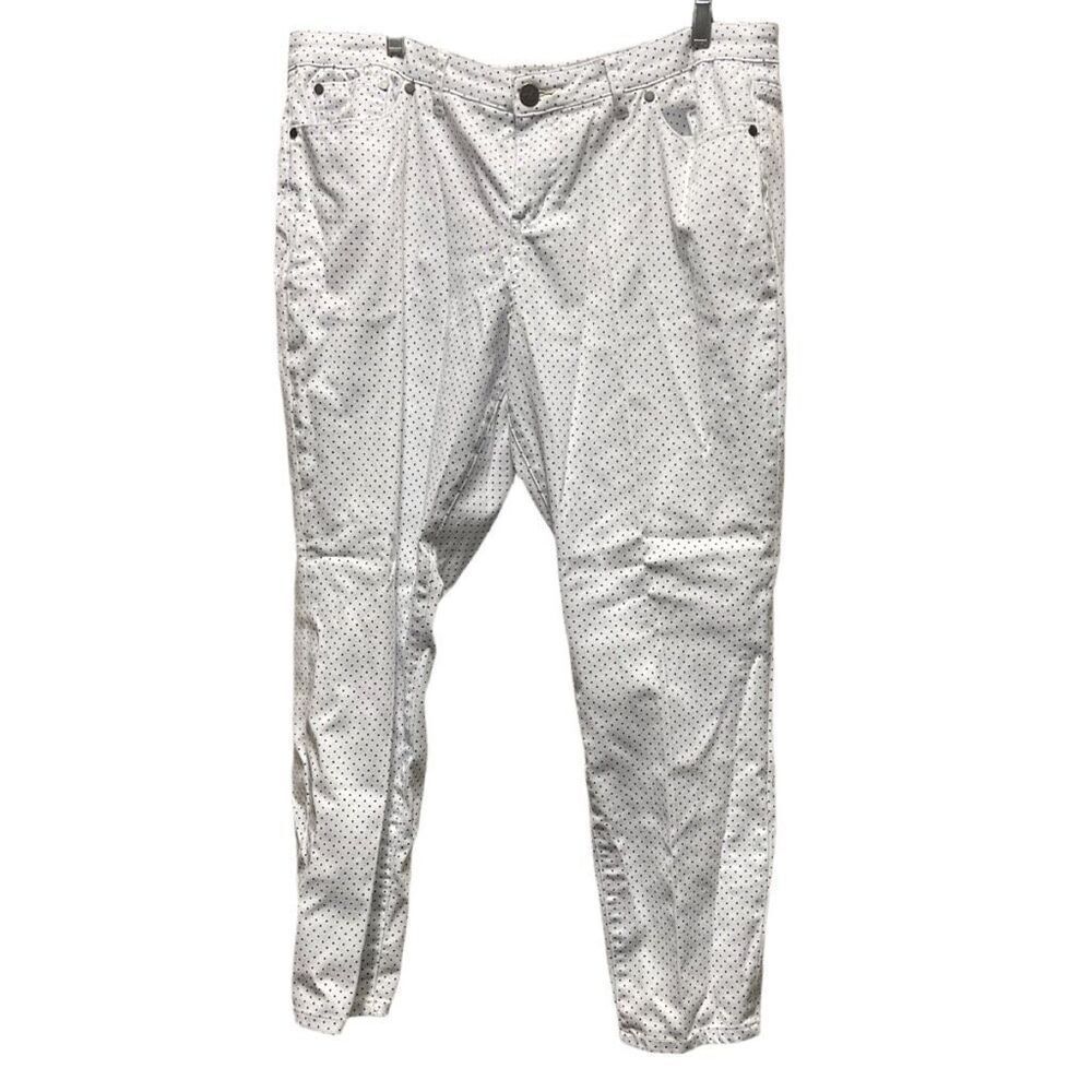 AJ Andrea Jovine size 16 bright white black polka dot cropped pants.